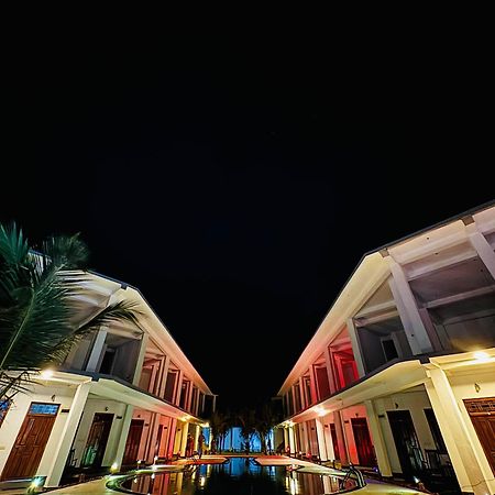 Hotel Guitar Bay Arugambay Arugam Bay Esterno foto